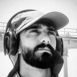 فیلم کوتاه داستانی چله نشین | دیوار | عکس