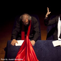 نمایش نمایشنامه خوانی آژی دهاک | عکس