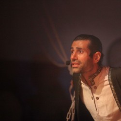 نمایش نمایش موزیکال زیبای طناز ۲ | عکس