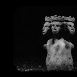 نمایش قتال وضع | دیوار | عکس