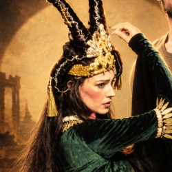 عکس هستی برومند