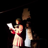 گزارش تصوری نمایش اثر پرتوهای گاما بر روی گلهای همیشه بهار ساکنین کرۀ ماه / عکاس: بشیر زاهدی - علیرضا مویدی | عکس