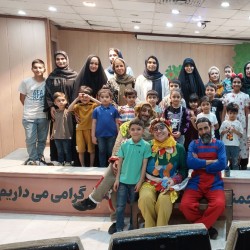 نمایش شاد و موزیکال خرگوش شعبده باز | عکس