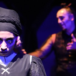 نمایش مغازه خودکشی | دور دوم | عکس