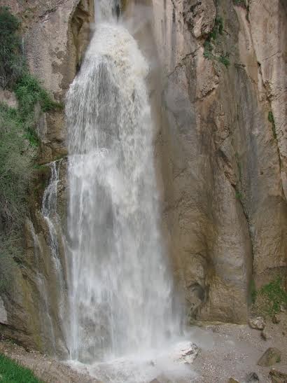 عکس گردش آبشار شاهاندشت