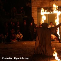 نمایش نهمین جشنواره بین المللی تیاتر خیابانی مریوان | گزارش تصویری تیوال از نمایش آنتیگونه / عکاس: سید ضیاالدین صفویان | عکس