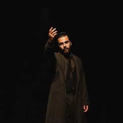 نمایش مادام | عکس