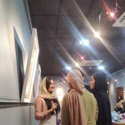 نمایشگاه زرنگار مهر | عکس