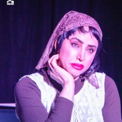 نمایش زیرزمین | عکس