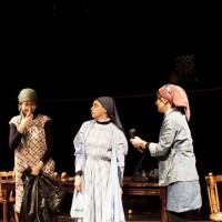 گزارش تصوری نمایش اثر پرتوهای گاما بر روی گلهای همیشه بهار ساکنین کرۀ ماه / عکاس: بشیر زاهدی - علیرضا مویدی | عکس