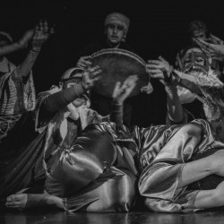 نمایش اهل هوا | عکس