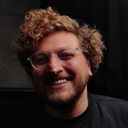 عکس اردشیر هاشم زاده