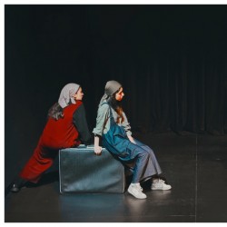 نمایش در انتظار رفتن | عکس