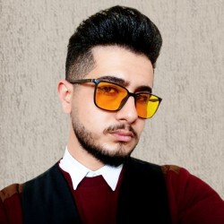 عکس سینا بابائی زیارانی