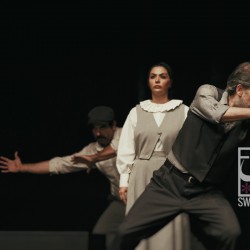 نمایش آماس | عکس