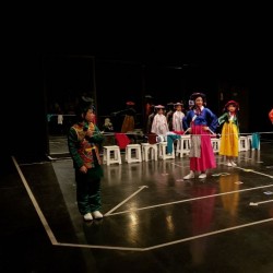 نمایش سیندرلای چینی | عکس