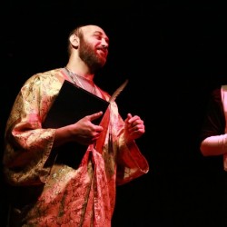 نمایش هملت شازده کوچولوی دانمارک | عکس