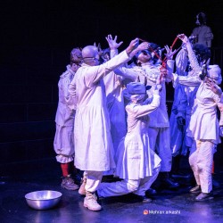 نمایش هیچ نگو هملت فقط سه روز | عکس