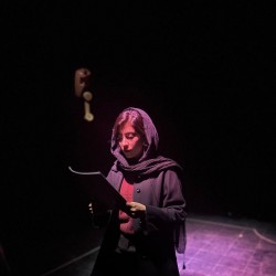 نمایشنامه‌خوانی قفس باز | عکس