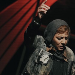 نمایش ایفل | عکس