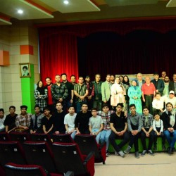 نمایش گمشده | عکس