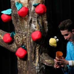 نمایش ویستا در شهر اسرارآمیز | عکس