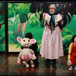 نمایش فسقلی و تنبلک | عکس