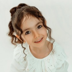 عکس نیکو هژبری ماهانی