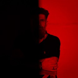 نمایش غرب غم زده | عکس