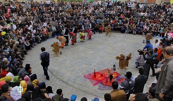 تمدید مهلت ارسال آثار به شانزدهمین جشنواره بین‌المللی تئاتر خیابانی مریوان | عکس