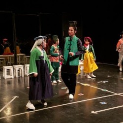 نمایش سیندرلای چینی | عکس