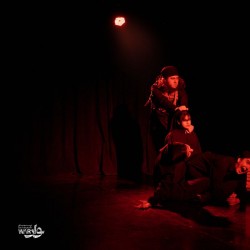 نمایش وار | عکس