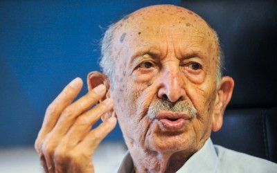  مرتضی احمدی در بستر بیماری | عکس