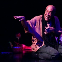 نمایش چهل گیس | عکس