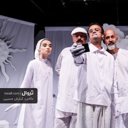 نمایش مدرسه‌ای در آسمان | عکس