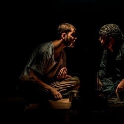 نمایش آوازهای سر شام | عکس