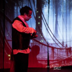 نمایش بزم پادشاه پروانه | عکس