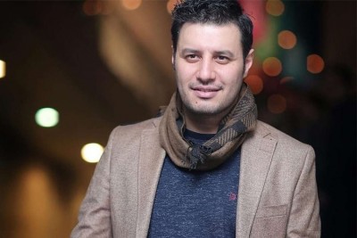 نمایش هوس و هفت دقیقه | جواد عزتی «هوس و ۷ دقیقه» را افتتاح می‌کند | عکس