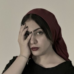 عکس سیمین ضیائیان