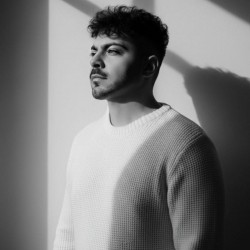 عکس سروش خلبانی