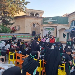 نمایش بوسه بر خون | عکس