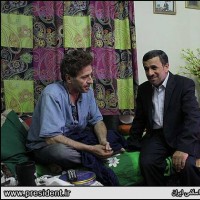 رییس‌جمهور از ابوالفضل پورعرب عیادت کرد | عکس