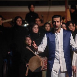 نمایش نمایش موزیکال زیبای طناز ۲ | عکس