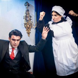 نمایش هیچ کس جیمی نمیشه | عکس