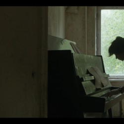 فیلم کوتاه پیانوی پریپیات | دیوار | عکس