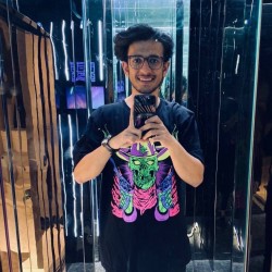 عکس ایمان صدوق