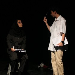 نمایش تک گویی‌های زنانه بر اساس حروف الفبا | عکس