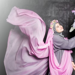 نمایش برای هانا (ویژه بانوان) | عکس