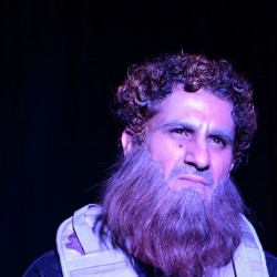 نمایش وار | عکس