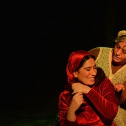 نمایش وار | عکس